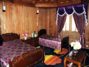 Hotel The Mughal Sheraton Houseboat Durgjan Exterior foto